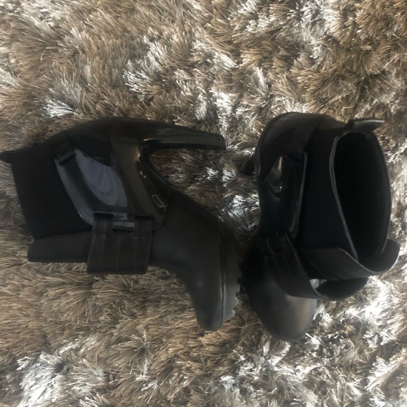 United Nude Shoes - Sexy sporty Black booties - United nude